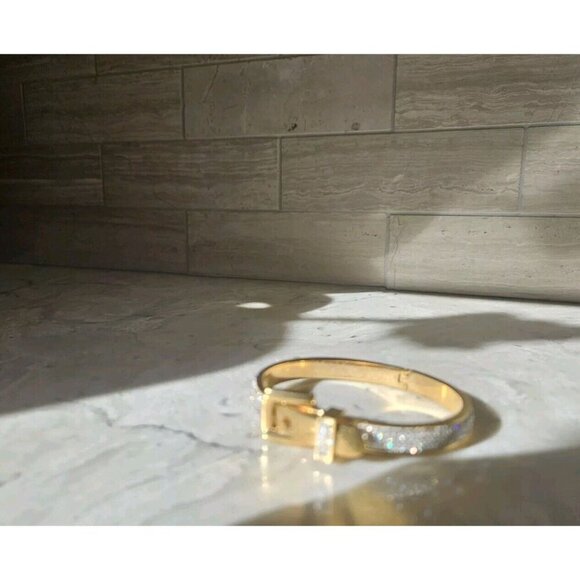 24kt Gold Plated Belt Style Bracelet With Crystal Accents - Picture 4 of 8